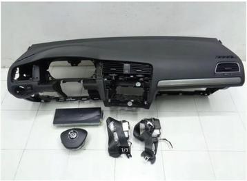 Dashboard + Airbags + Veiligheidsgordels GOLF 7 beschikbaar voor biedingen