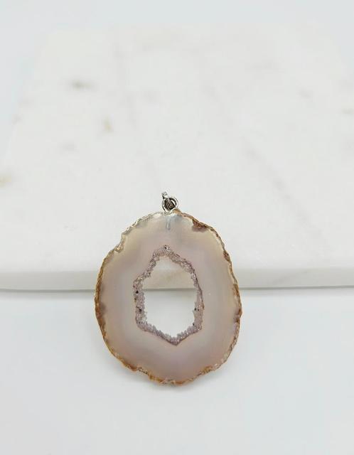Agaat Geode Hanger met Druzy, Verzamelen, Mineralen en Fossielen, Ophalen of Verzenden