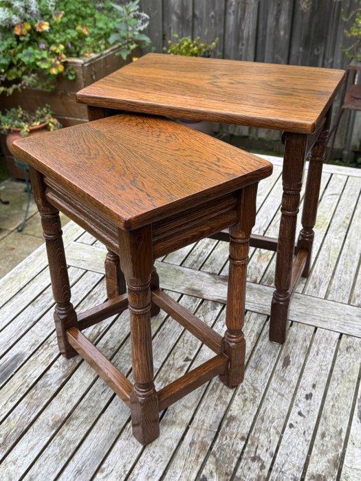 Bijzettafel (2) - Eik - Nesting Tables, Antiek en Kunst, Antiek | Overige Antiek