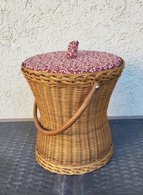 Mand - Rattan - naaikorf, Antiek en Kunst, Curiosa en Brocante