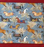Exclusieve stof Chevalier met rennende paarden - 300x280cm