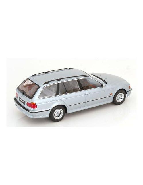 triple9 1:18 - Modelauto - BMW E39 5-series Touring - 1998 -, Hobby en Vrije tijd, Modelauto's | 1:5 tot 1:12