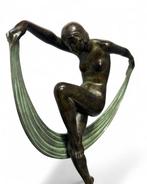 Max le Verrier - sculptuur, Folie - 30 cm - Marmer, Metaal -