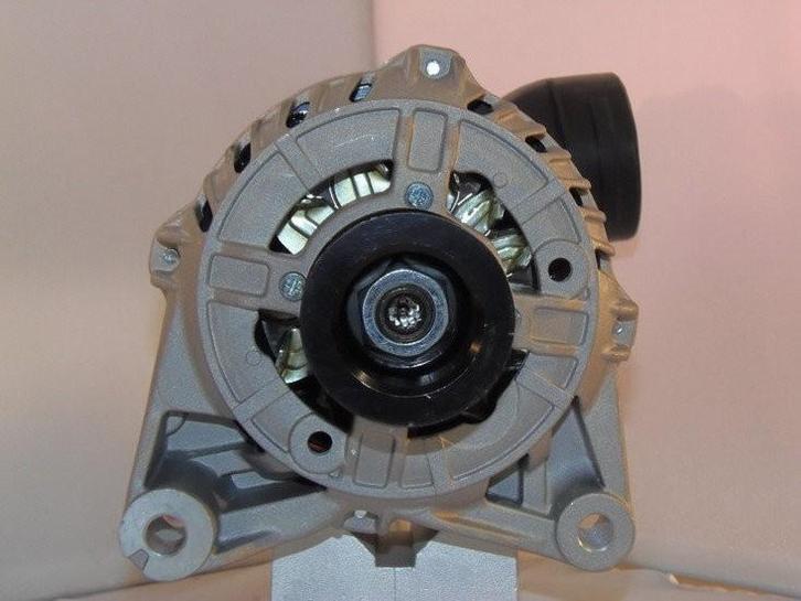 Dynamo 90A BMW nieuw, Auto-onderdelen, Motor en Toebehoren, Verzenden