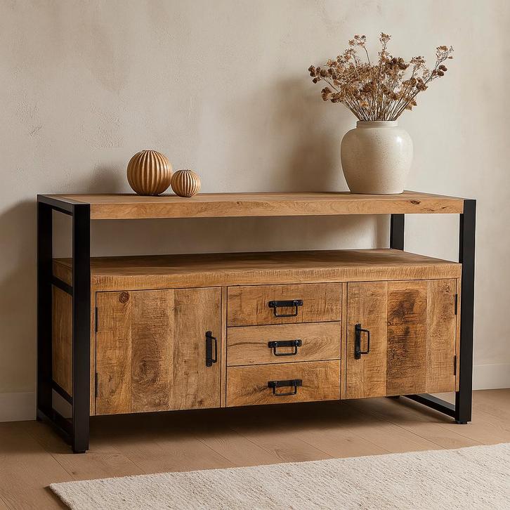 Dressoir Mangohout Britt 140 2 Deuren 3 Lades, Huis en Inrichting, Kasten | Dressoirs, 100 tot 150 cm, 25 tot 50 cm, Nieuw, Overige houtsoorten