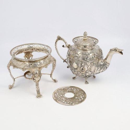 B.W. van Eldik Theepot & Komfoor - Rechaud (2) - .833 zilver, Antiek en Kunst, Antiek | Goud en Zilver