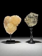 Geen minimumprijs - Prachtig paar kubuscalciet en pyriet.