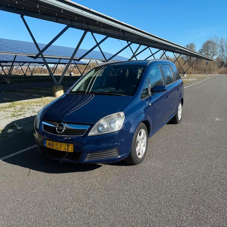 Opel Zafira 1.6 2006 Blauw, Auto's, Opel, Te koop, Handgeschakeld, MPV, Blauw, Zwart, Stof, Zafira, Benzine, Voorwielaandrijving