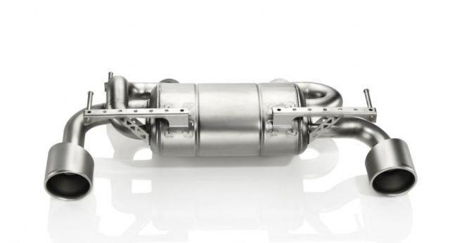 Nissan 370Z Akrapovic Slip-on  Line uitlaatsysteem RVS excl., Auto diversen, Tuning en Styling, Verzenden
