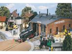 POLA 331750 Ringlokschuppen. 2-Ständig (grootspoor, Scenery, Ophalen of Verzenden, Nieuw
