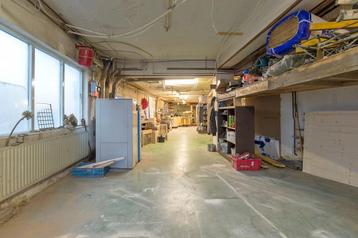 bedrijfsruimte 200m2 beschikbaar voor biedingen
