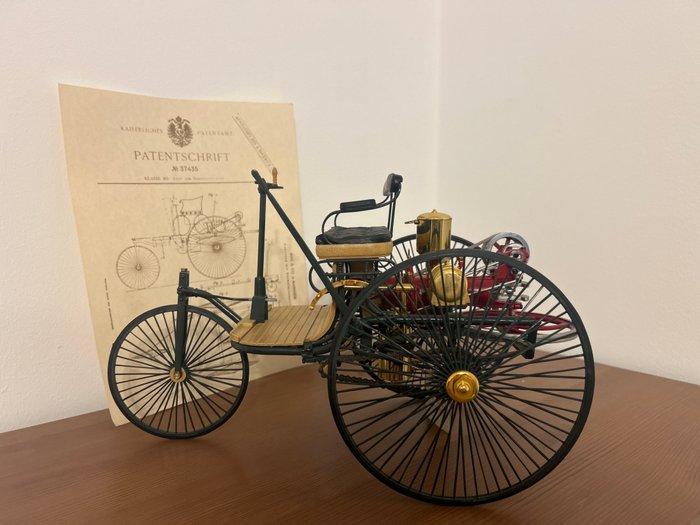 Franklin Mint 1:8 - Modelauto - 1886 Benz Patent Motorwagen, Hobby en Vrije tijd, Modelauto's | 1:5 tot 1:12