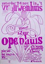 Vintage poster vrouwenrechten - Openhuis in t vrouwenhuis, Verzamelen, Verzenden, Nieuw, Overige onderwerpen, Met lijst