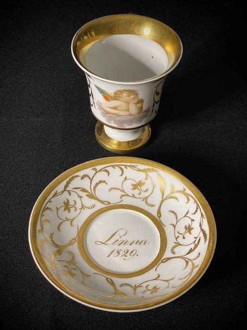 Meissen - Kop en schotel (2) - Porselein - Engel van het, Antiek en Kunst, Antiek | Glas en Kristal