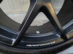 BMW 1 serie F40 F70 2 serie 18 inch 554M winterbanden UNIEK, Auto-onderdelen, Banden en Velgen, 18 inch, Banden en Velgen, Nieuw