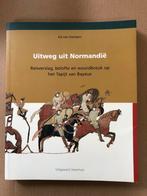 Uitweg Uit Normandie - Het Tapijt van Bayeux - in nieuwstaat, Boeken, Ophalen of Verzenden, 14e eeuw of eerder, Zo goed als nieuw