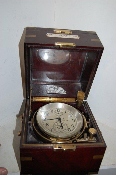 Tweedaagse scheepschronometer - Hamilton - Hout - 1940-1950, Antiek en Kunst, Antiek | Klokken