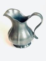 Circa 1900–1920 - Vroeg Art Deco invloeden - Kan -