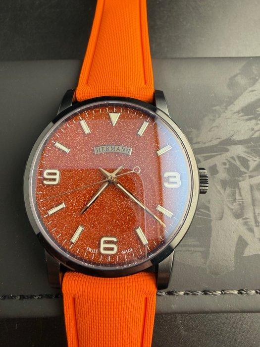 Hermann Stellar Black PVD - Automatic Swiss Made -, Sieraden, Tassen en Uiterlijk, Horloges | Heren