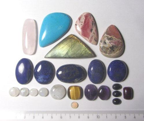 Lapis lazuli Labradoriet iriserend robijn duifbloed saffier, Verzamelen, Mineralen en Fossielen
