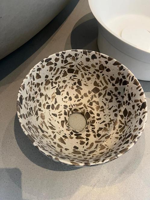 Looks Terrazzo waskom Ø30 cm –  in zwart/wit Van 292,- Nu 69, Huis en Inrichting, Badkamer | Badkamermeubels, Nieuw