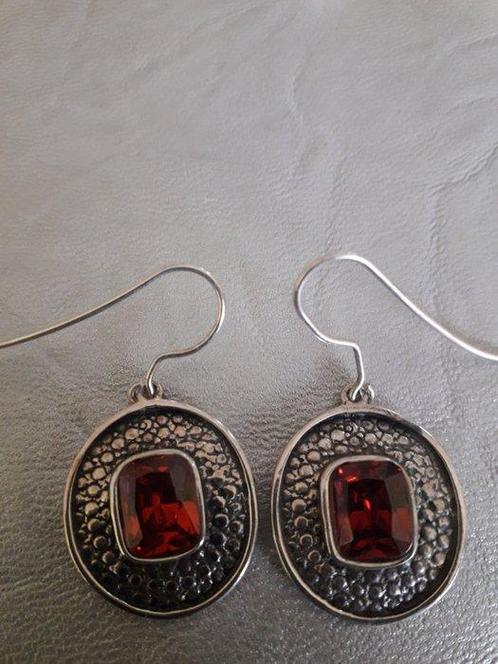 Zonder Minimumprijs - Other brand - Oorbellen Zilver Robijn, Sieraden, Tassen en Uiterlijk, Oorbellen
