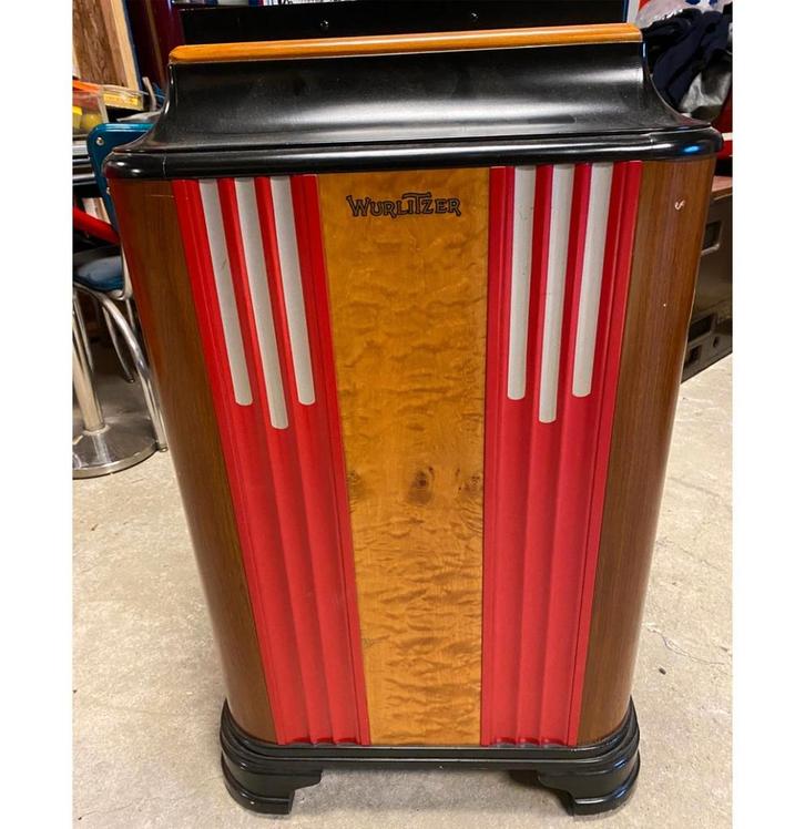 Wurlitzer 410 Stand voor de Wurlitzer 41 Countertop Jukebox, Verzamelen, Automaten | Jukeboxen, Ophalen