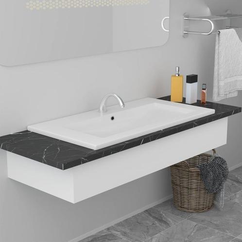Wastafel Keramiek Wit | Tweedekansje | Badkamer Upgrade, Doe-het-zelf en Verbouw, Sanitair, Nieuw, Steen, Wastafel, Ophalen of Verzenden