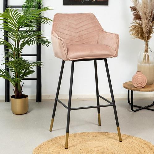 40% Korting: Velvet barkruk Fiona roze 65-78 cm, Huis en Inrichting, Barkrukken, Zo goed als nieuw, Ophalen