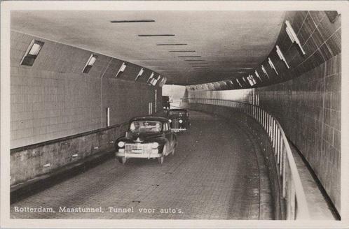 ROTTERDAM - Maastunnel, Tunnel voor autos, Verzamelen, Ansichtkaarten | Nederland, Verzenden