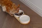 Designed by Lotte Dinerset Lojs - Voerbak Kat - Keramiek -, Ophalen of Verzenden, Zo goed als nieuw