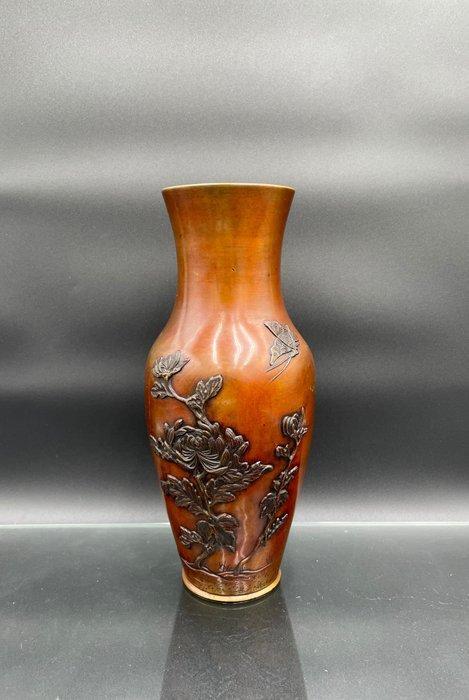 Vaas - Brons - Pioenrozen, Antiek en Kunst, Curiosa en Brocante
