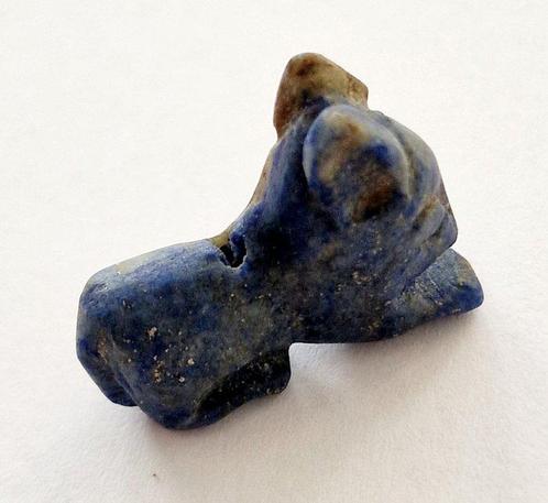 Bactrisch of Sino-Siberisch Lapis Lazuli XXS Liggende Hond, Antiek en Kunst, Antiek | Overige Antiek