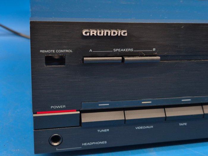 Grundig - V 303 – High Fidelity stereo versterker met, Audio, Tv en Foto, Radio's