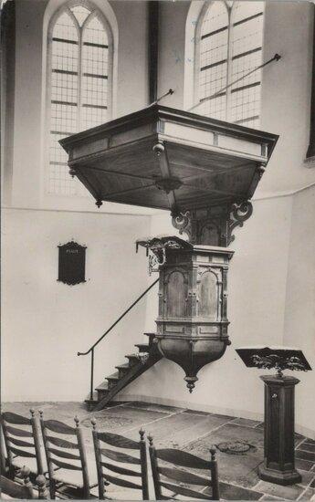 MOLENAARSGRAAF - N. H. Kerk, Kansel anno Plm. 1640, Verzamelen, Ansichtkaarten | Nederland, Verzenden