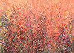 Violeta Endo - Chasing Beauty. XXL, Antiek en Kunst