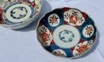 Twee grote kommen van porselein Japan Imari 19e eeuw,, Antiek en Kunst