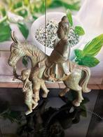 Statue en bronze massif à patine verte — Siddhartha