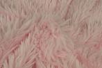 Baby roze langharig bont stof  - Rol van 10 meter, Hobby en Vrije tijd, Stoffen en Lappen, 120 cm of meer, Ophalen of Verzenden