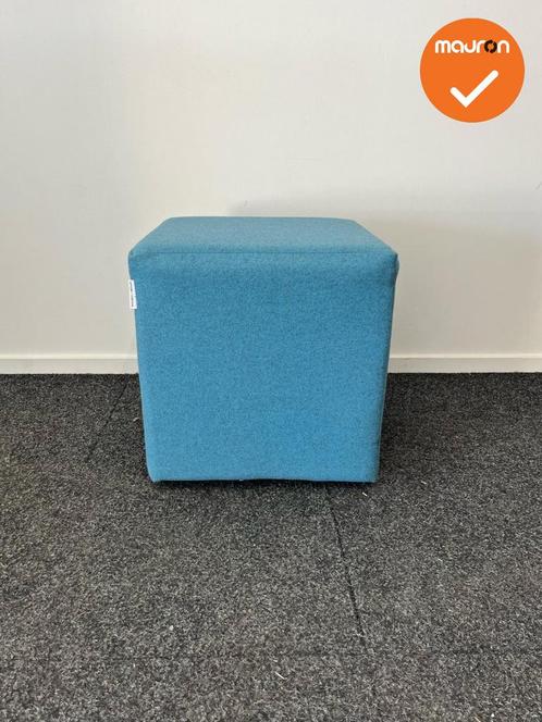 Rohde & Grahl - Poef - met wielen - 47.5x45x45cm - Licht bla, Zakelijke goederen, Kantoor en Winkelinrichting | Kantoormeubilair en Inrichting