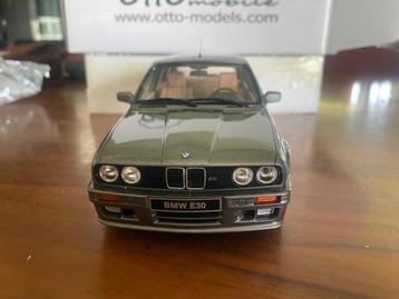 Otto Mobile 1:18 - Modelauto - BMW E30 325i Touring beschikbaar voor biedingen