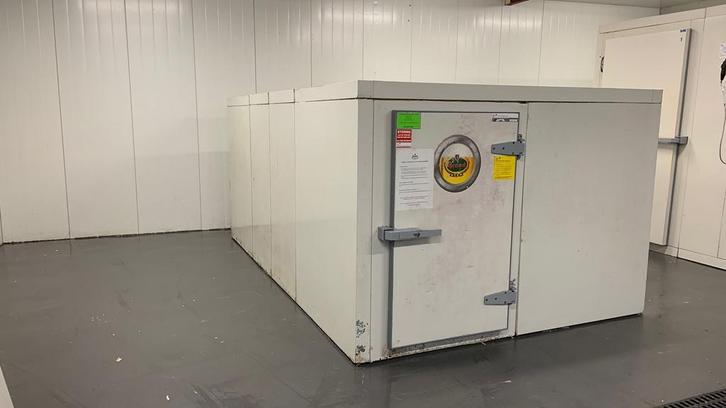 Koelcel 196 x 317 x 138 cm, Zakelijke goederen, Horeca | Keukenapparatuur, Gebruikt, Koelen en Vriezen