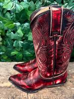 Nieuwe prachtige laarzen van sendra maat 40, Kleding | Dames, Schoenen, Nieuw, Ophalen of Verzenden, Rood, Hoge laarzen