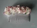Haarcorsage Mulberry Wit-PastelRose Op kammetje Haarcorsage, Ophalen of Verzenden, Nieuw