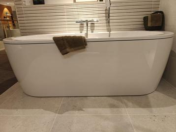 Vrijstaand bad 180x80cm met badkraan en handdouche - 0008 beschikbaar voor biedingen