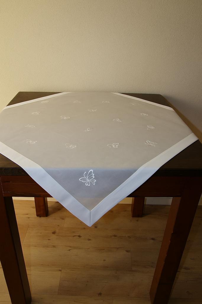 Transparant vierkant tafellaken Butterfly wit 85x85 vlinder, Huis en Inrichting, Tafelkleden, Binnen, Vierkant, Nieuw, Ophalen of Verzenden