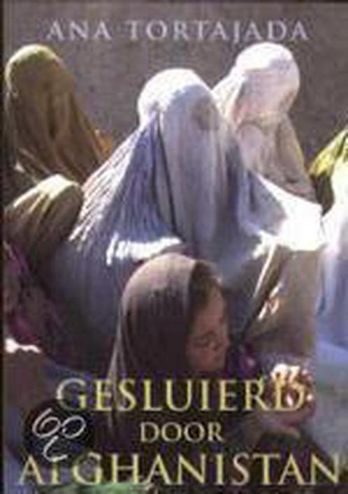 Gesluierd door Afghanistan / Meulenhoff editie / 1940, Boeken, Literatuur, Gelezen, Verzenden