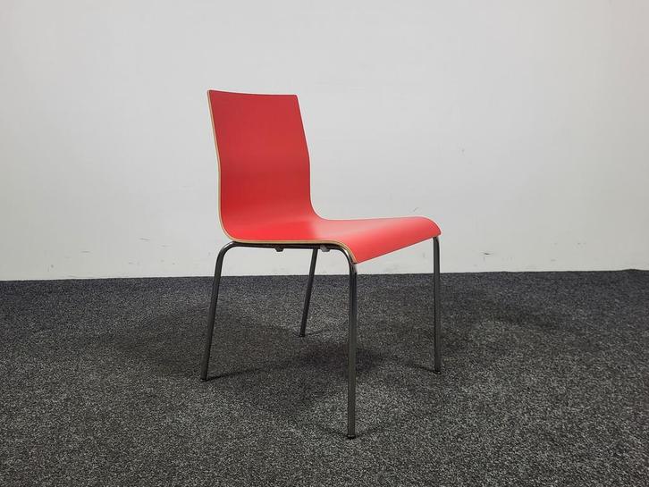 Casala Noa Stoel - Rode Houten Zitting, Huis en Inrichting, Stoelen, Rood, Gebruikt, Ophalen of Verzenden