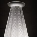 Espaivet - Vaas - satiné - Vase chevrons op Frise, Antiek en Kunst, Antiek | Glas en Kristal