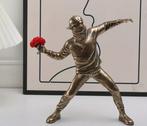 Figuur - after Bansky Lanciatore fiori - buikspieren